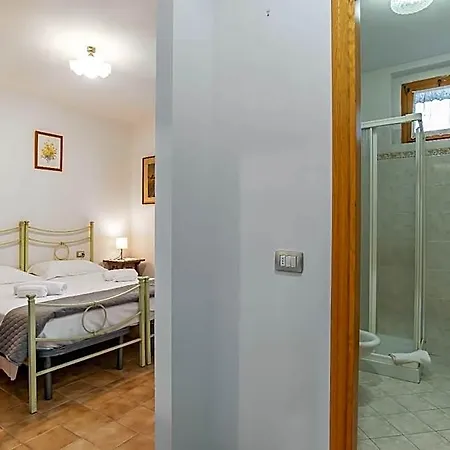 Residenza Di Campagna Montelleri Séjour à la campagne
